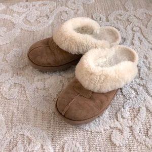 Ugg slippers